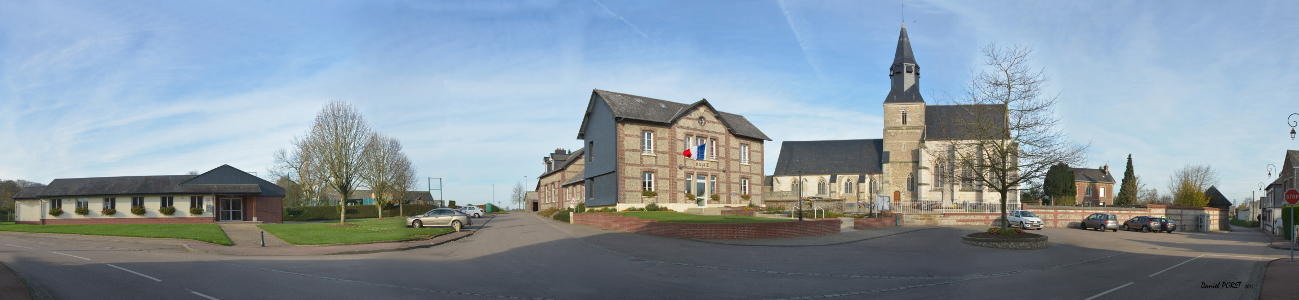 panoramique place village